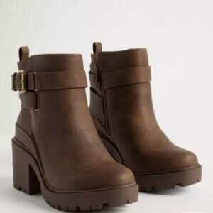 Torrid Brown Ankle Boots Size 11.5WW